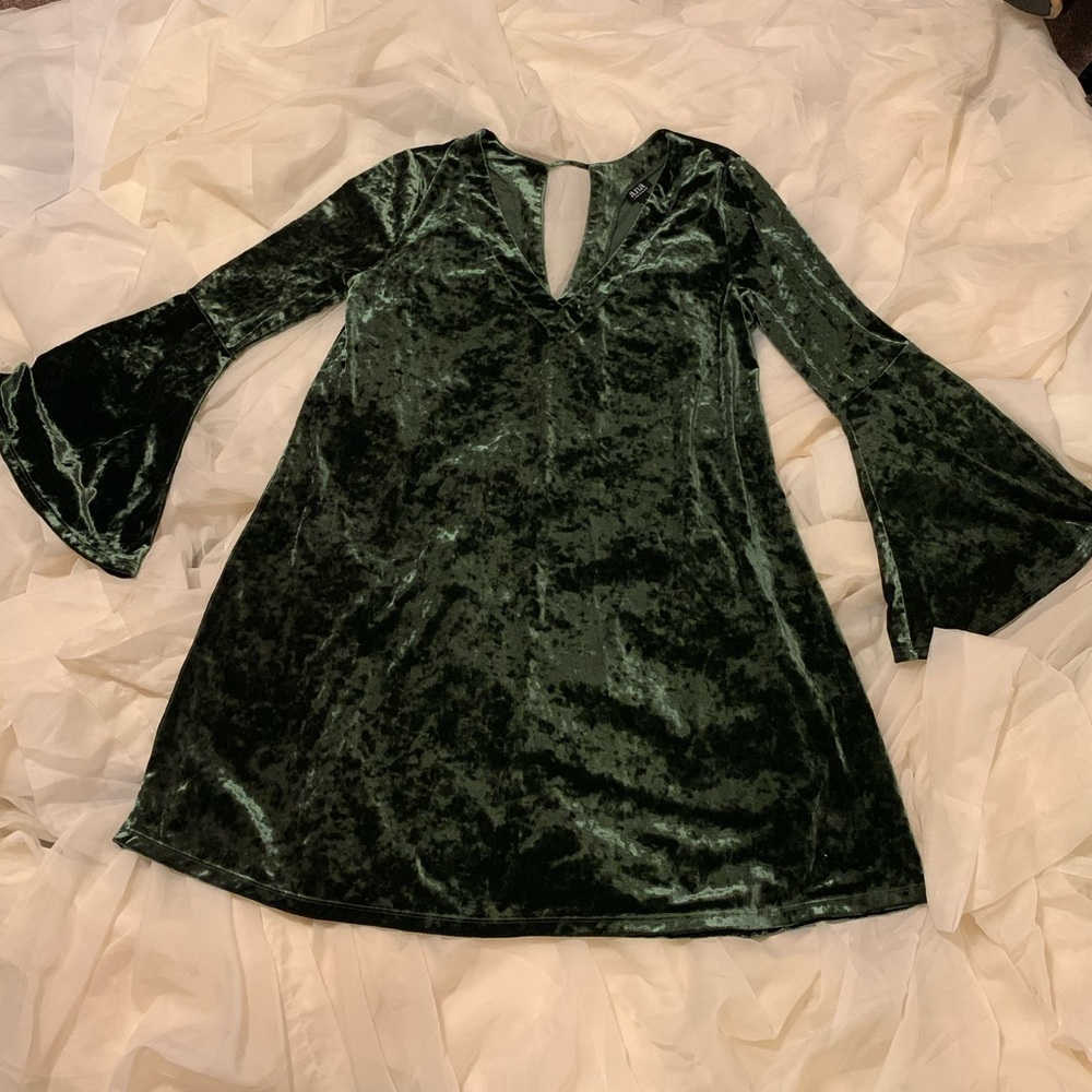 ANA Velvet dress